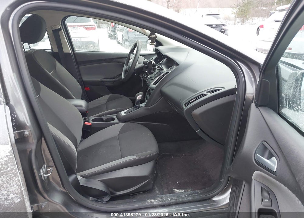 2013 FORD FOCUS SE VIN: 1FADP3K25DL287942