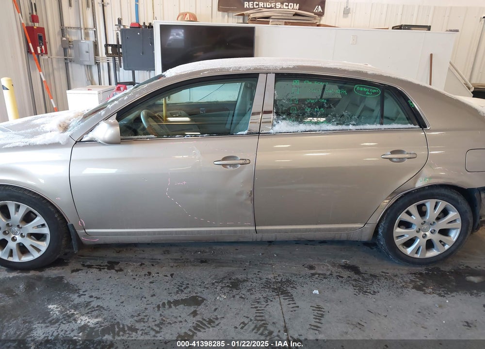2009 TOYOTA AVALON VIN: 4T1BK36B89U325185