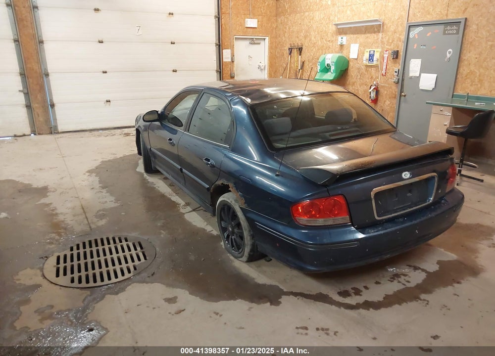 2004 HYUNDAI SONATA VIN: KMHWF25SX4A091630