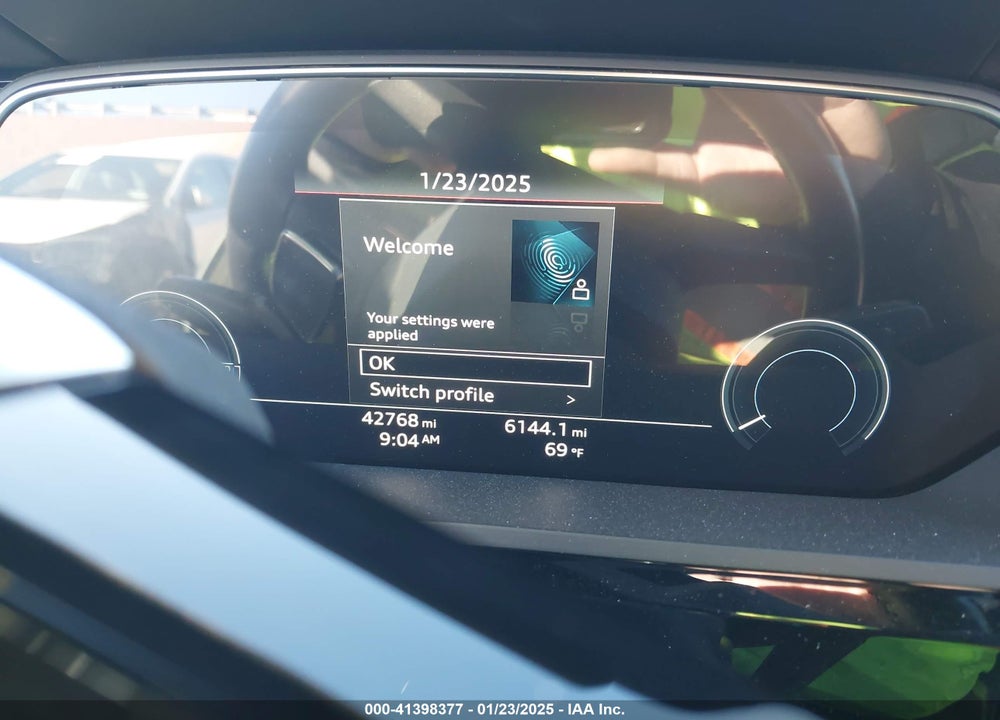 2019 AUDI E-TRON PREMIUM PLUS VIN: WA1LAAGE1KB013147