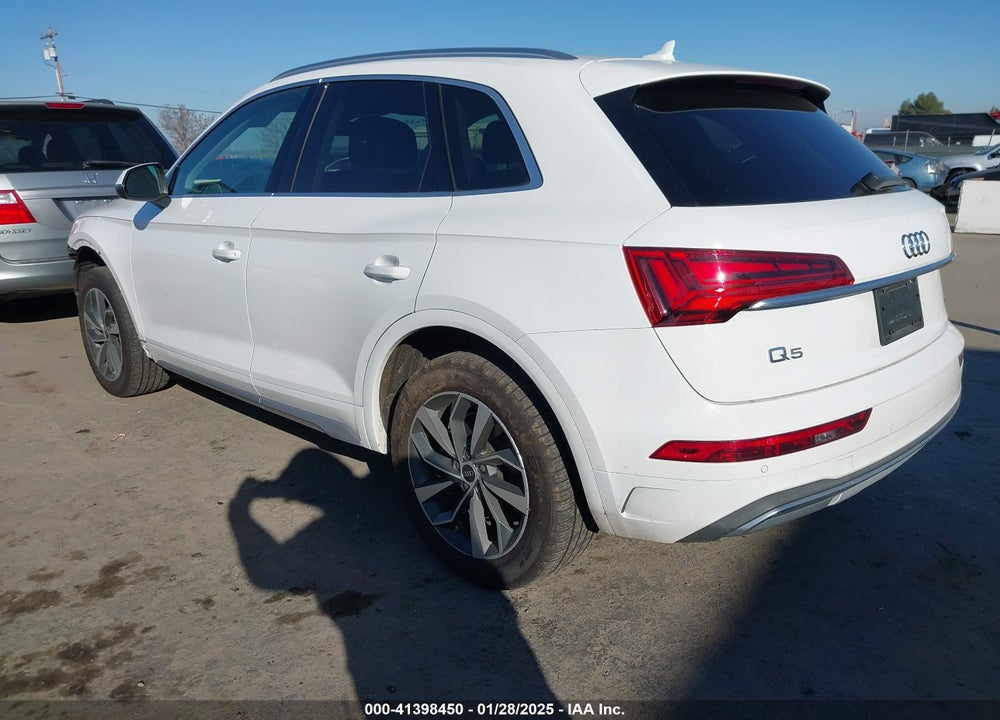 2021 AUDI Q5 VIN: WA1AAAFY0M2027997
