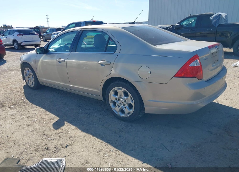 2010 FORD FUSION SE VIN: 3FAHP0HA6AR100932