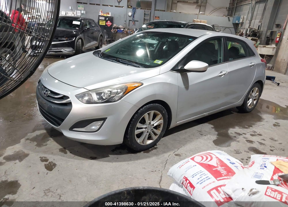 2013 HYUNDAI ELANTRA GT VIN: KMHD35LE3DU052990