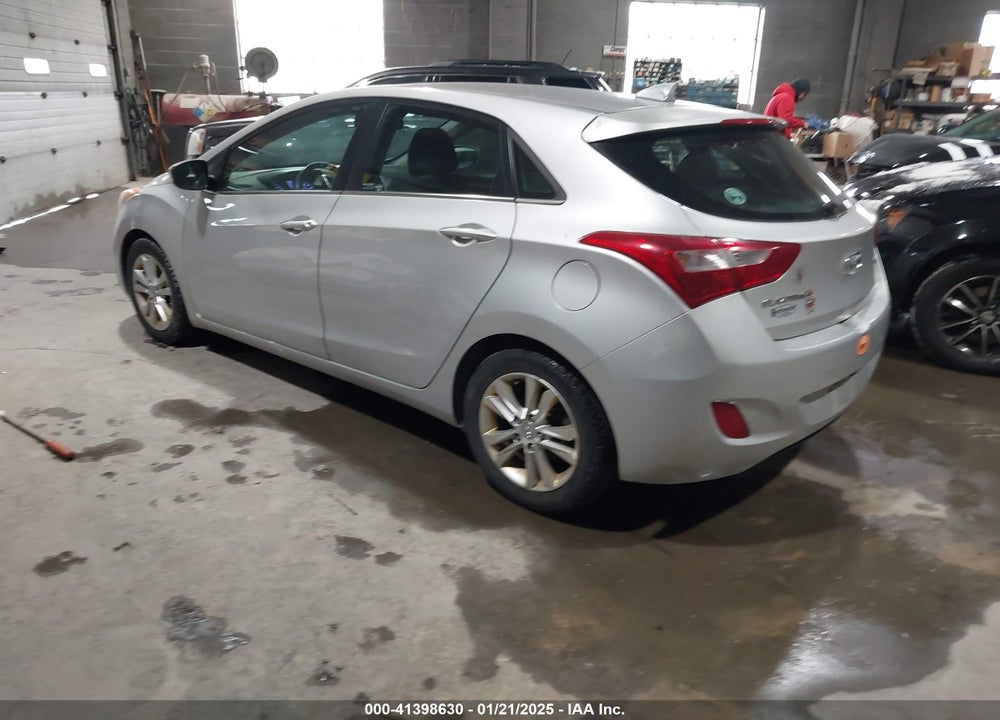 2013 HYUNDAI ELANTRA GT VIN: KMHD35LE3DU052990