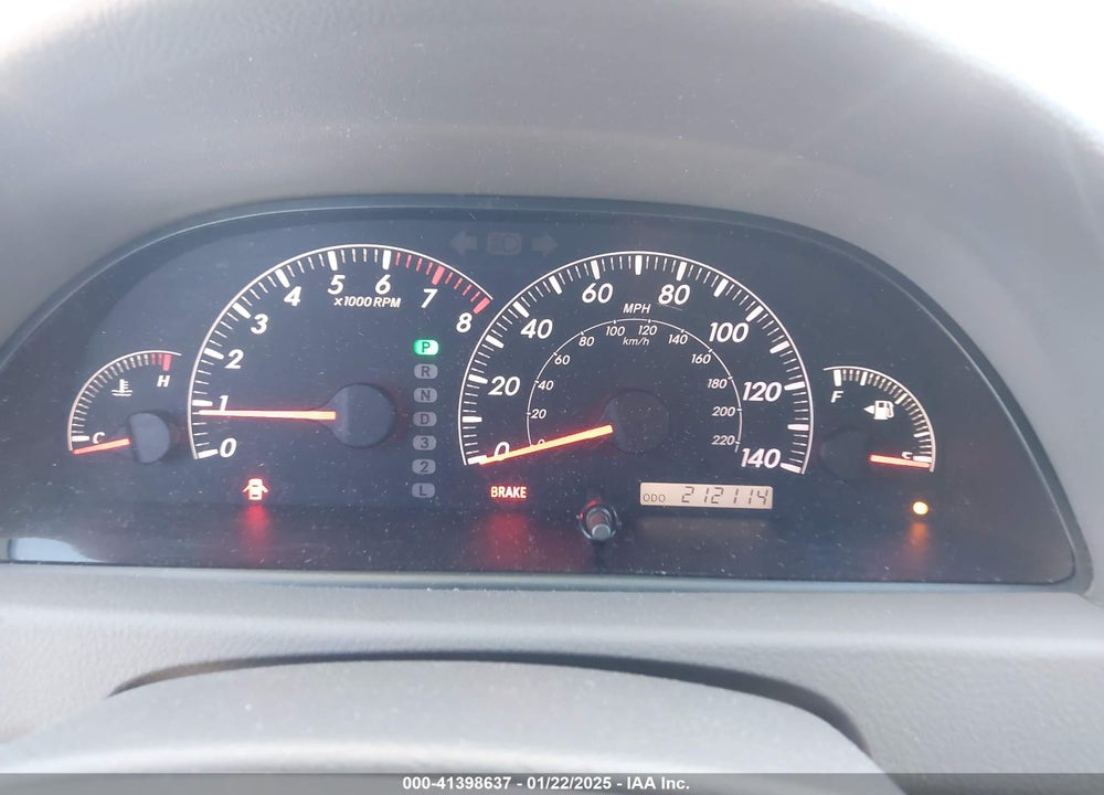 2005 TOYOTA CAMRY LE VIN: 4T1BE32K15U068281