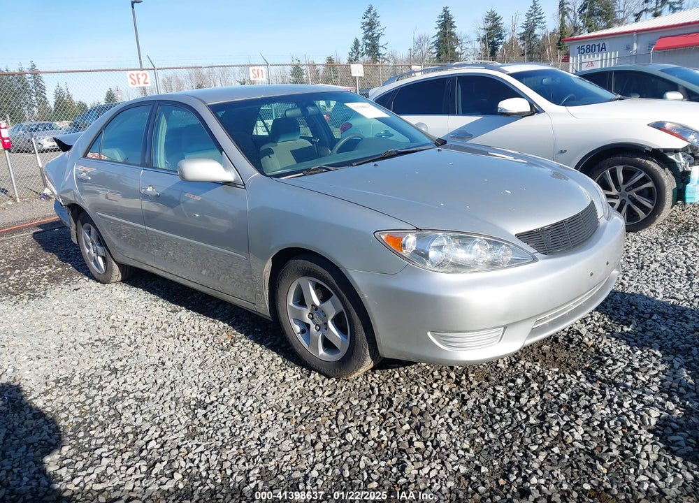 2005 TOYOTA CAMRY LE VIN: 4T1BE32K15U068281