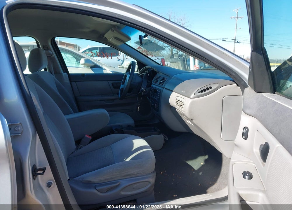 2007 FORD TAURUS SE VIN: 1FAFP53U97A212052