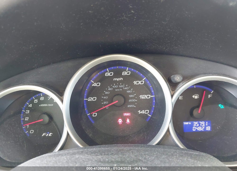 2007 HONDA FIT VIN: JHMGD37477S026170