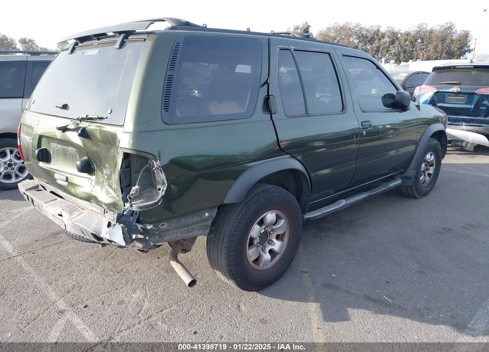 1998 NISSAN PATHFINDER LE/XE VIN: JN8AR05S2WW230931
