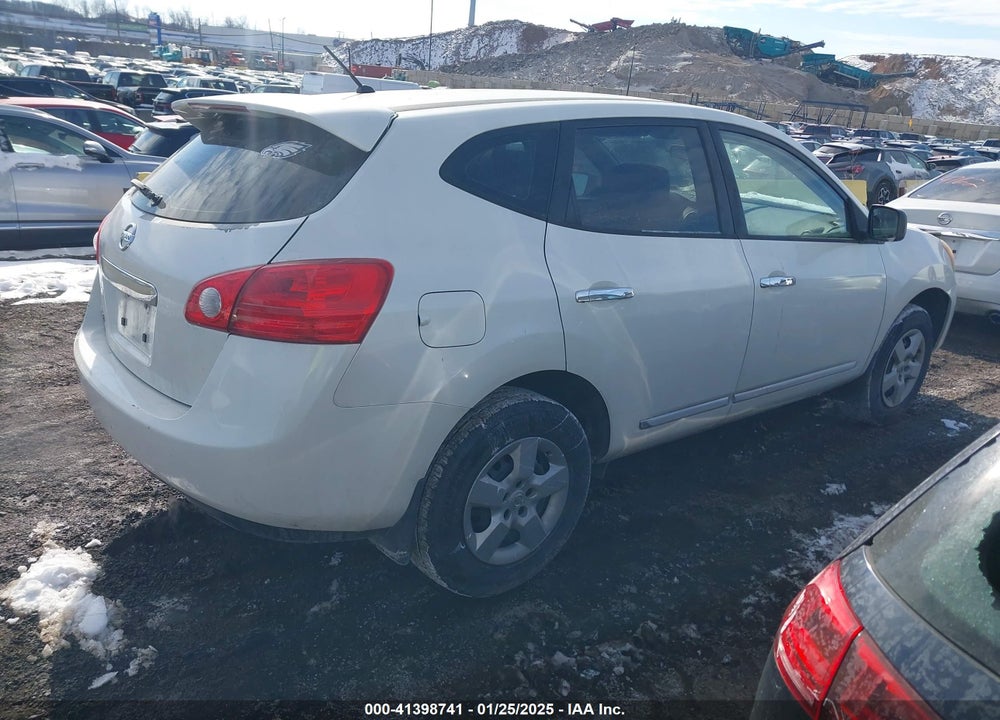 2013 NISSAN ROGUE S VIN: JN8AS5MT8DW042195