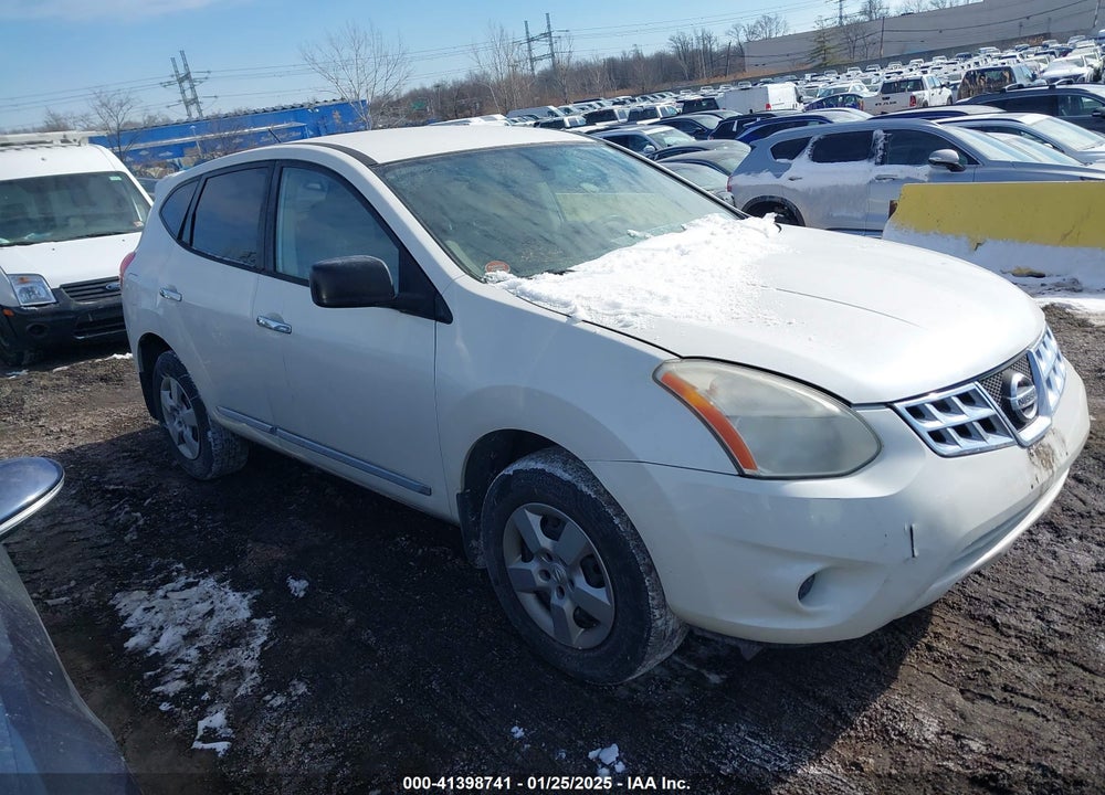 2013 NISSAN ROGUE S VIN: JN8AS5MT8DW042195