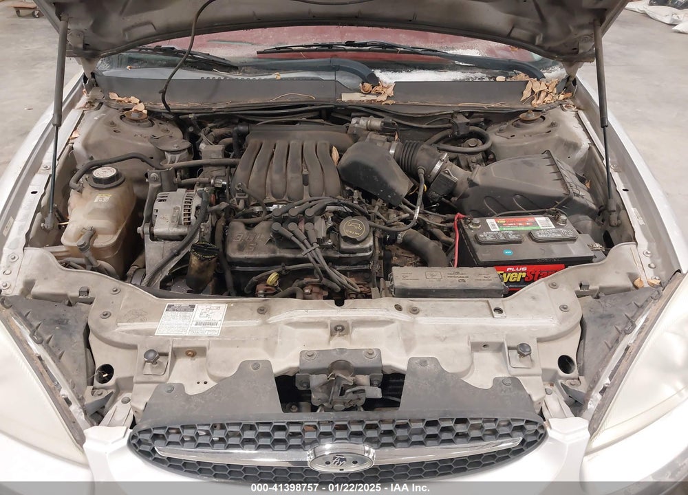 2002 FORD TAURUS SES VIN: 1FAFP55212G247105