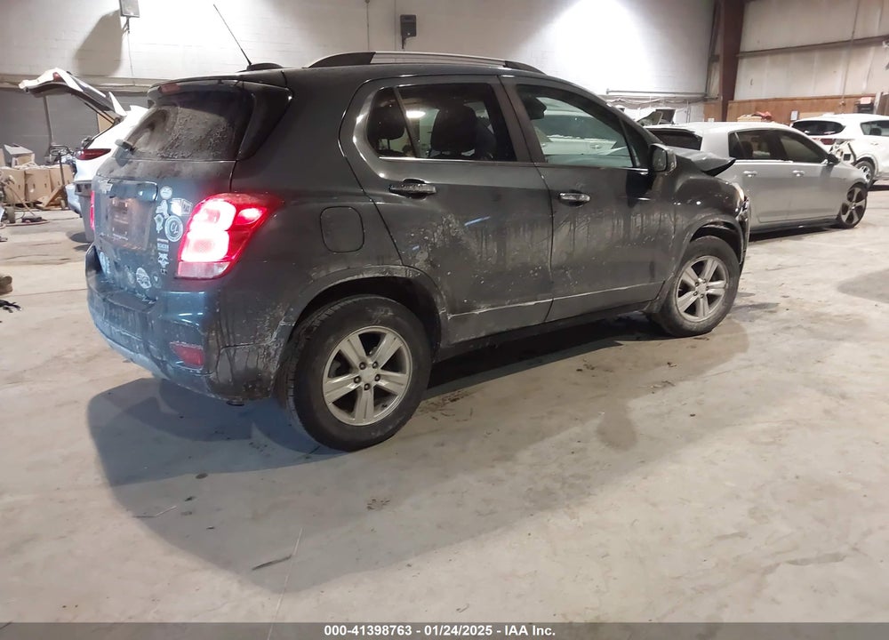 2018 CHEVROLET TRAX LT VIN: KL7CJPSB4JB729557