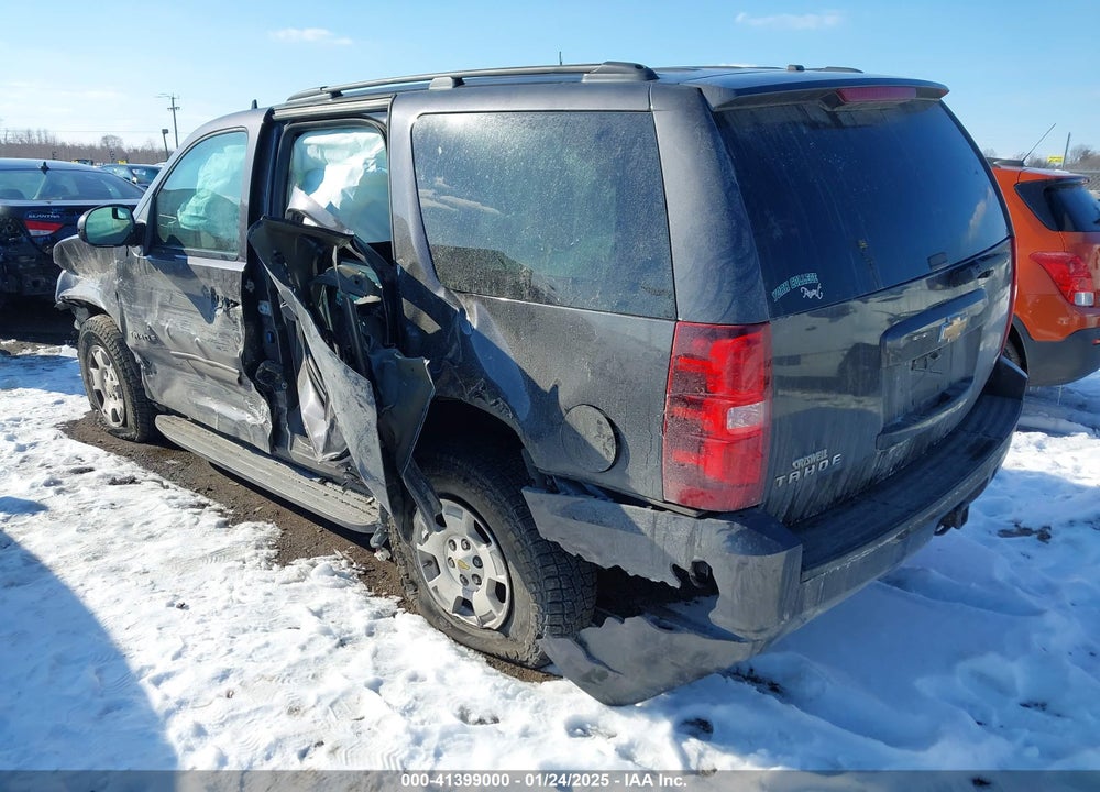 2010 CHEVROLET TAHOE LS VIN: 1GNUKAE02AR244862