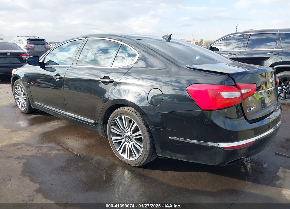 2014 KIA CADENZA VIN: KNALN4D72E5167092