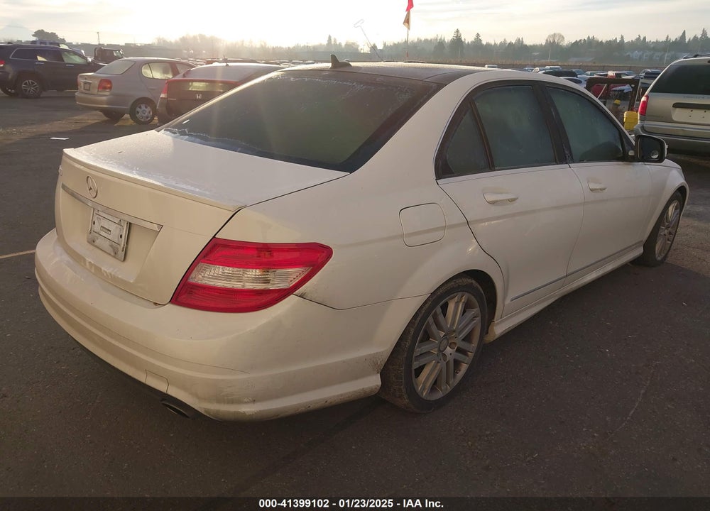 2008 MERCEDES-BENZ C VIN: WDDGF54X98R013277