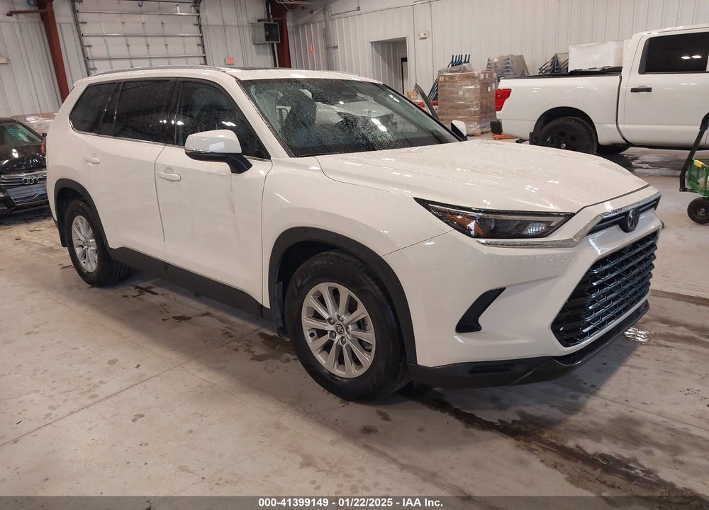 2024 TOYOTA GRAND HIGHLANDER XLE VIN: 5TDAAAA50RS014380