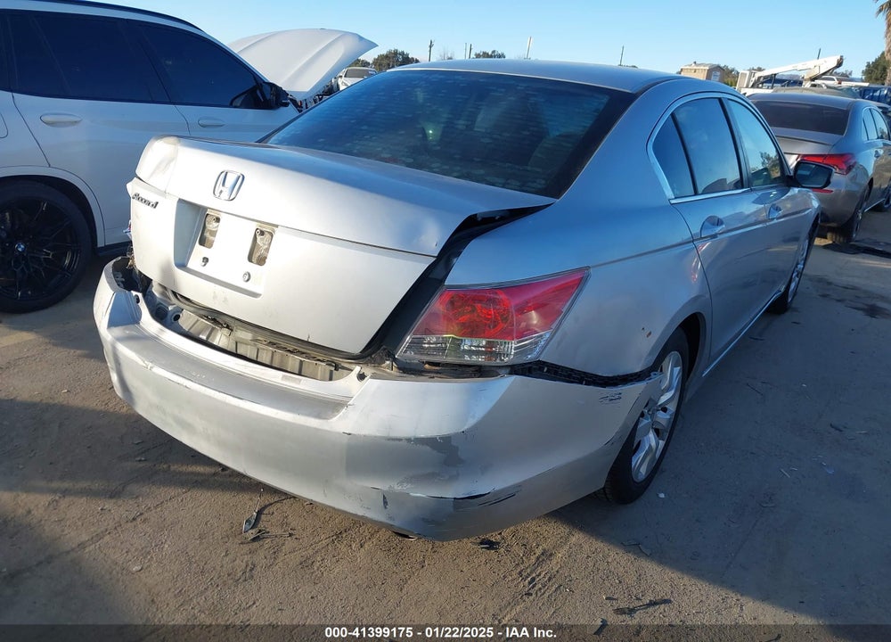2009 HONDA ACCORD VIN: 1HGCP26499A000215