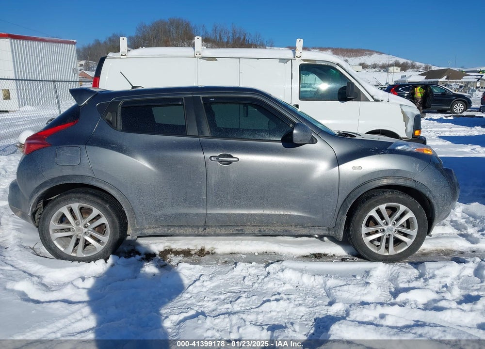 2011 NISSAN JUKE SL VIN: JN8AF5MV9BT023983