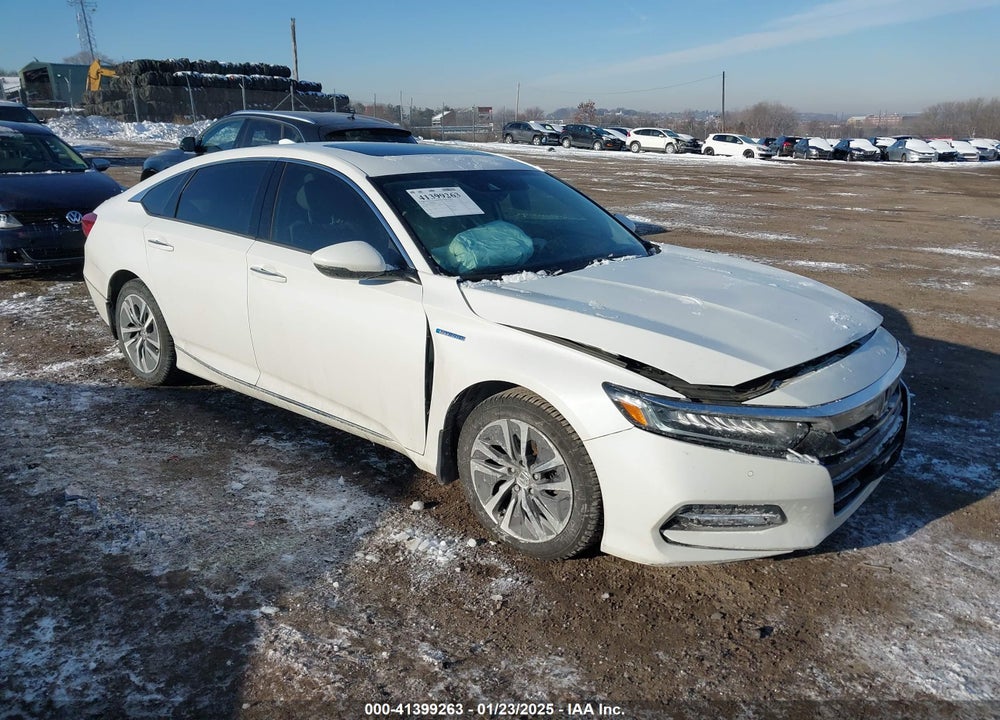 2018 HONDA ACCORD HYBRID TOURING VIN: 1HGCV3F97JA002329
