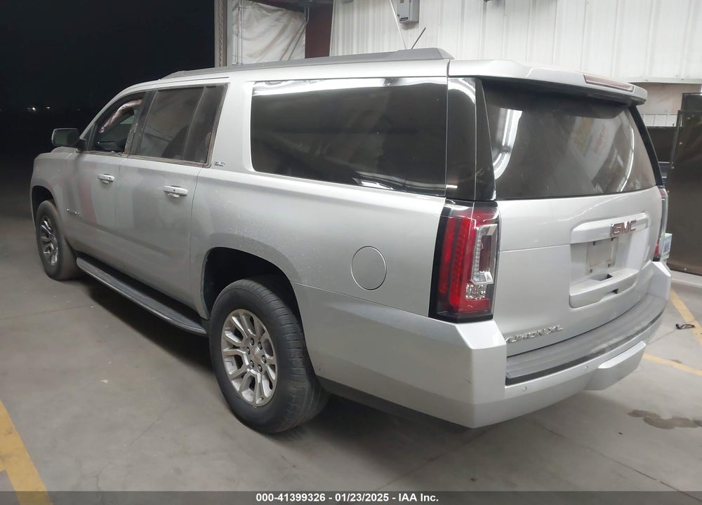 2018 GMC YUKON XL SLT VIN: 1GKS2GKC3JR116054