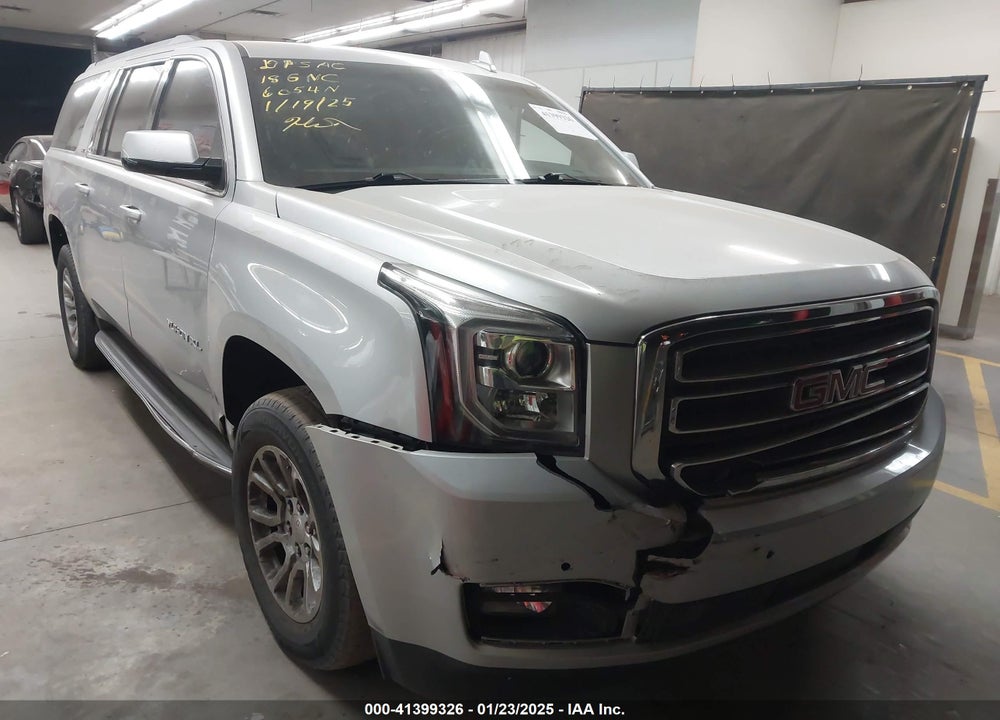 2018 GMC YUKON XL SLT VIN: 1GKS2GKC3JR116054