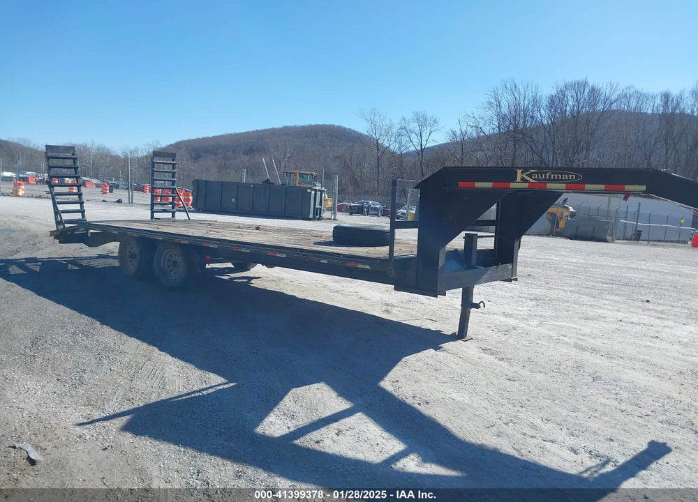 2010 KAUFMAN TRAILER VIN: 5VGFG2424AL002669