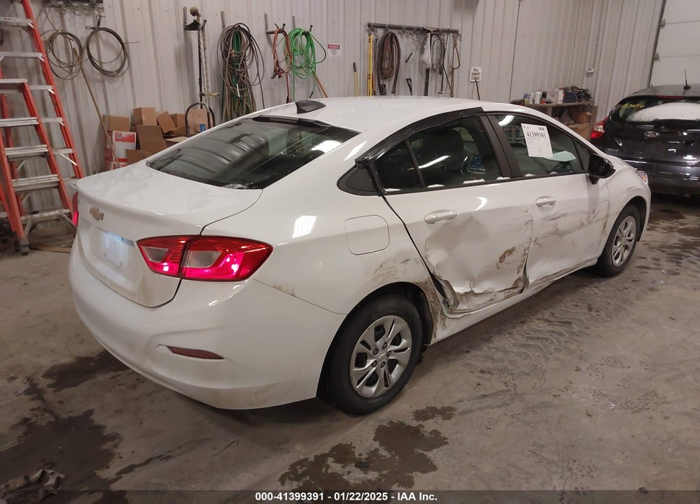 2019 CHEVROLET CRUZE VIN: 1G1BC5SM0K7147841