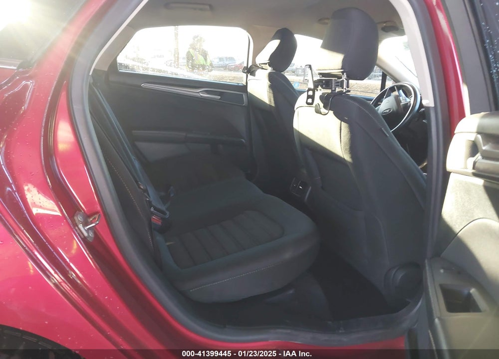 2020 FORD FUSION VIN: 3FA6P0HD2LR264831