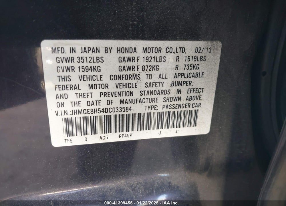 2013 HONDA FIT VIN: JHMGE8H54DC033584