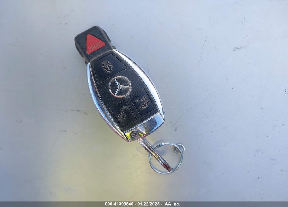 2015 MERCEDES-BENZ C 350 VIN: WDDGJ5HB8FG389152