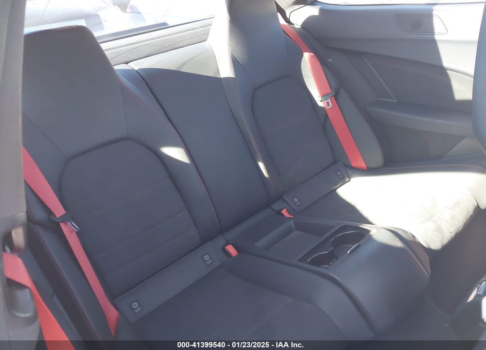 2015 MERCEDES-BENZ C 350 VIN: WDDGJ5HB8FG389152