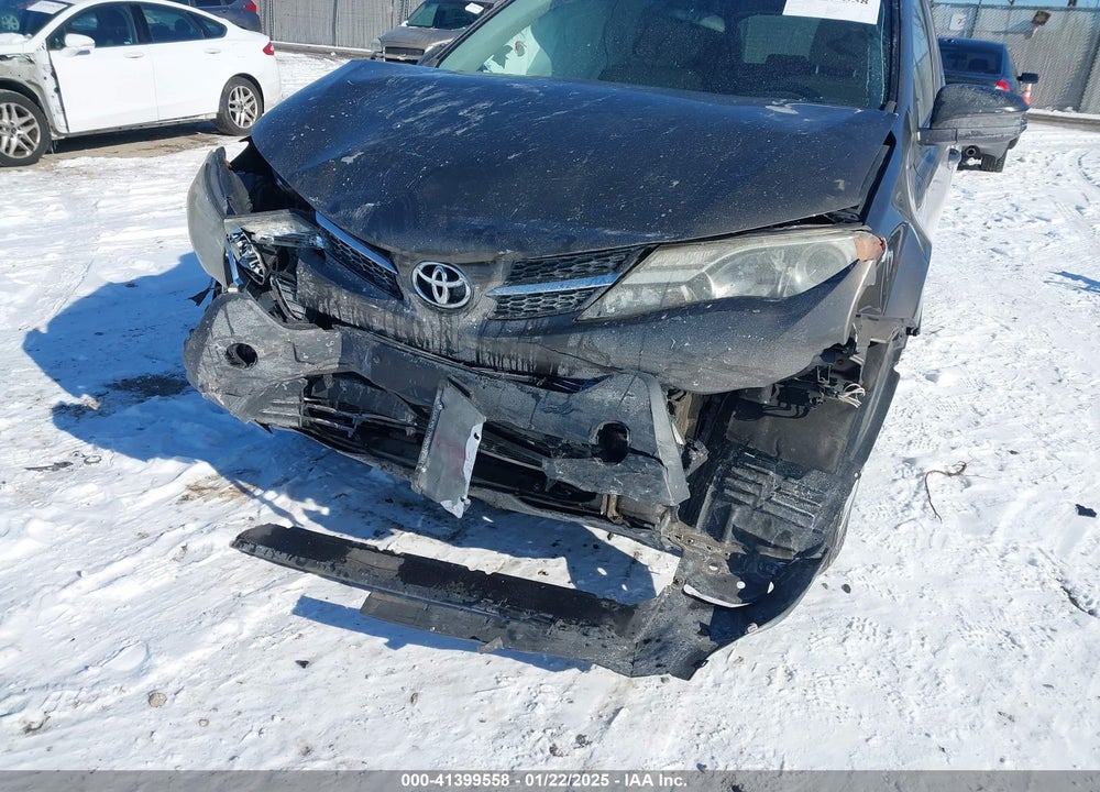 2013 TOYOTA RAV4 LE VIN: 2T3BFREV9DW037453
