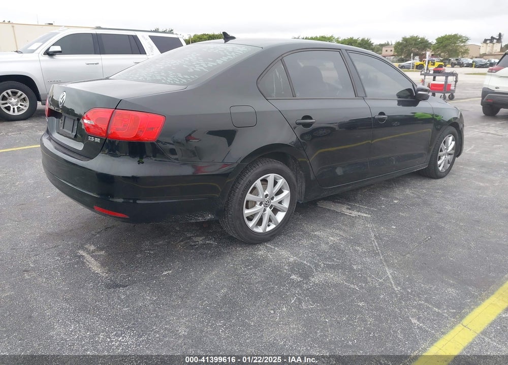 2011 VOLKSWAGEN JETTA 2.5L SE VIN: 3VWDX7AJ9BM315728