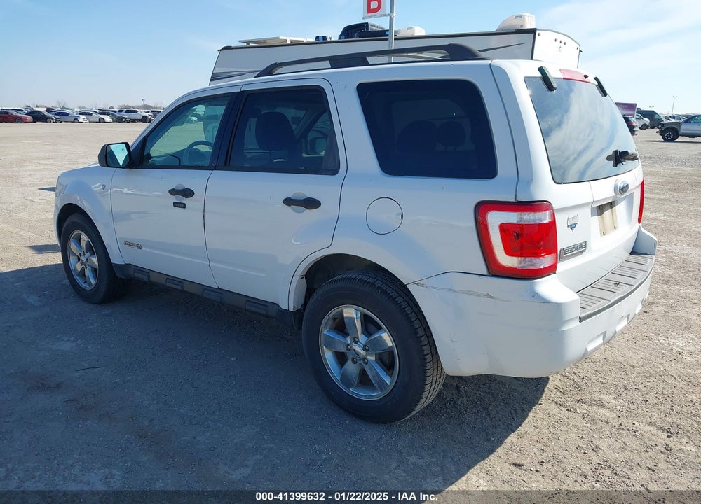 2008 FORD ESCAPE XLT VIN: 1FMCU03198KA86510
