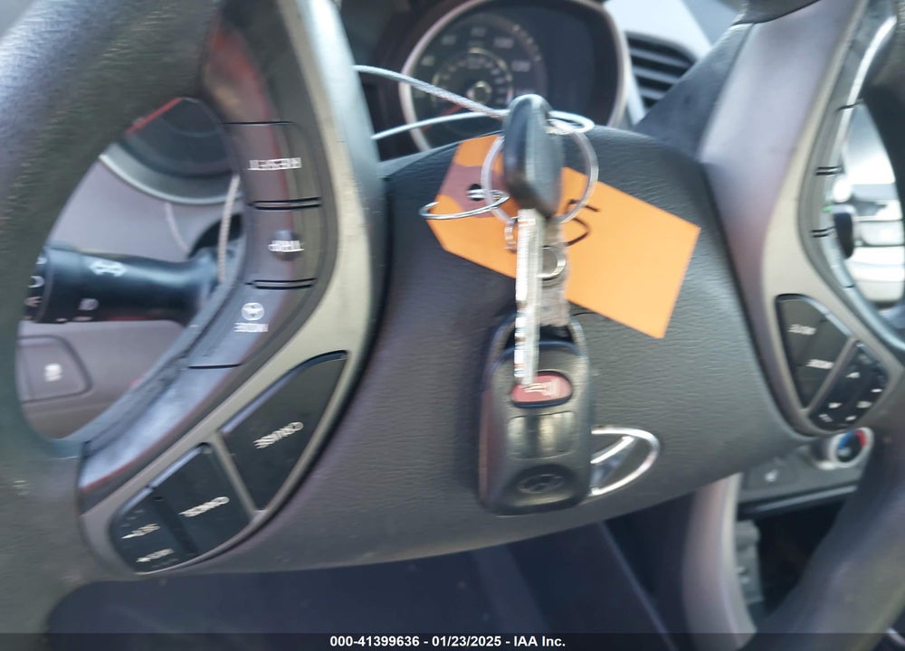 2014 HYUNDAI ELANTRA SE VIN: 5NPDH4AE1EH459365
