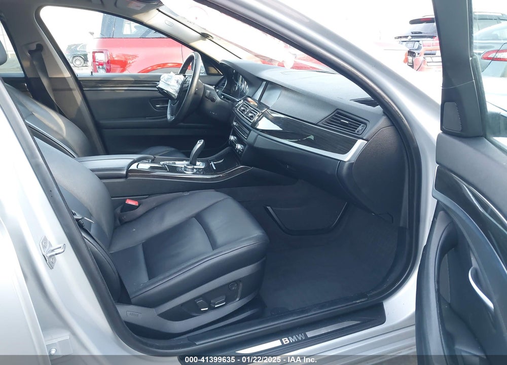 2013 BMW 528I VIN: WBAXH5C56DDW15613