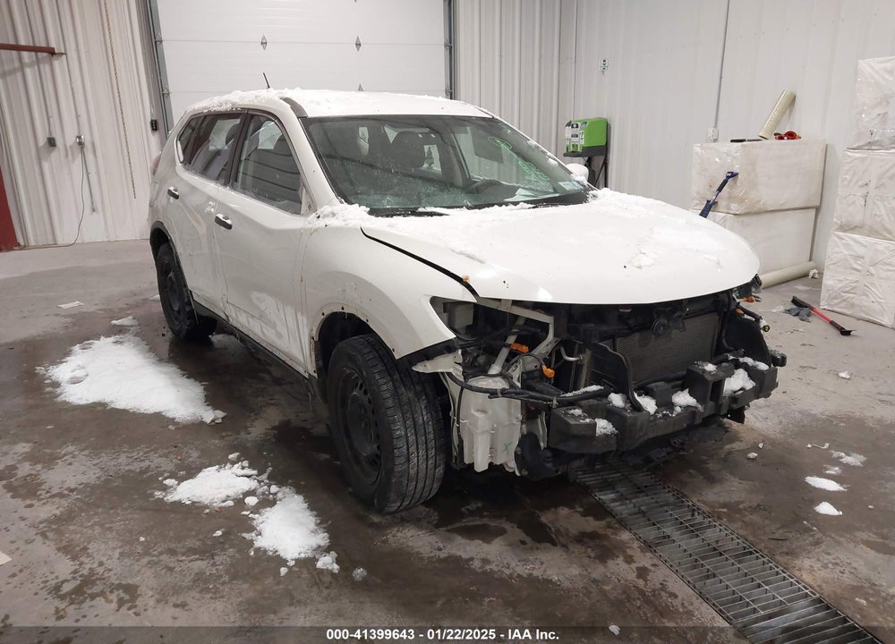 2016 NISSAN ROGUE S VIN: JN8AT2MV8GW138135