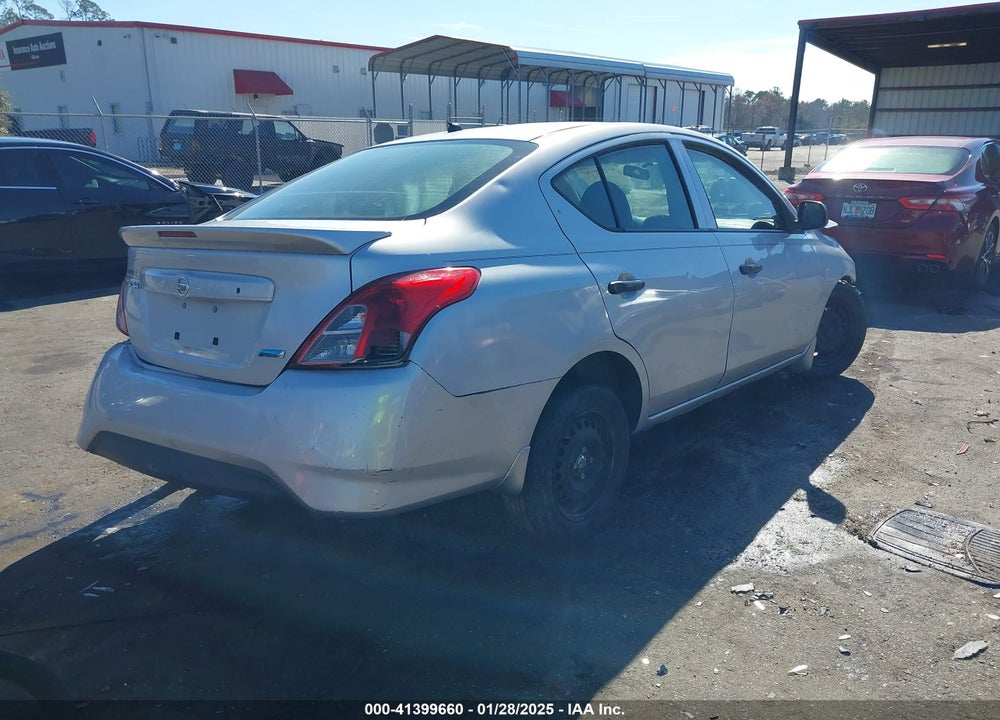 2015 NISSAN VERSA VIN: 3N1CN7AP6FL829818