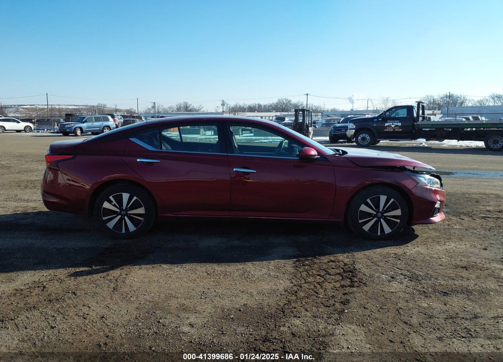 2021 NISSAN ALTIMA SV FWD VIN: 1N4BL4DV7MN418518