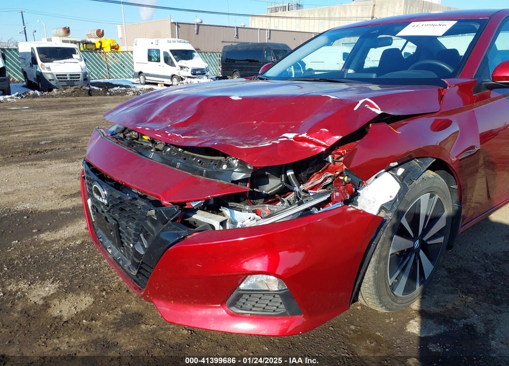 2021 NISSAN ALTIMA SV FWD VIN: 1N4BL4DV7MN418518
