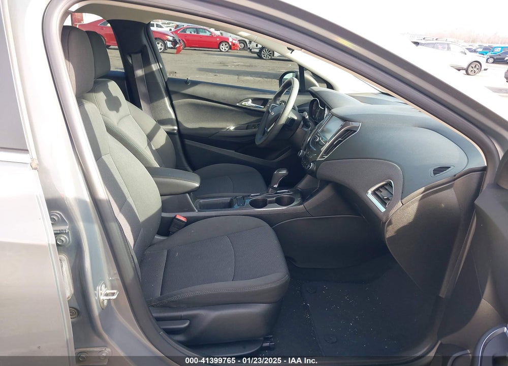 2017 CHEVROLET CRUZE LT AUTO VIN: 1G1BE5SM6H7148284