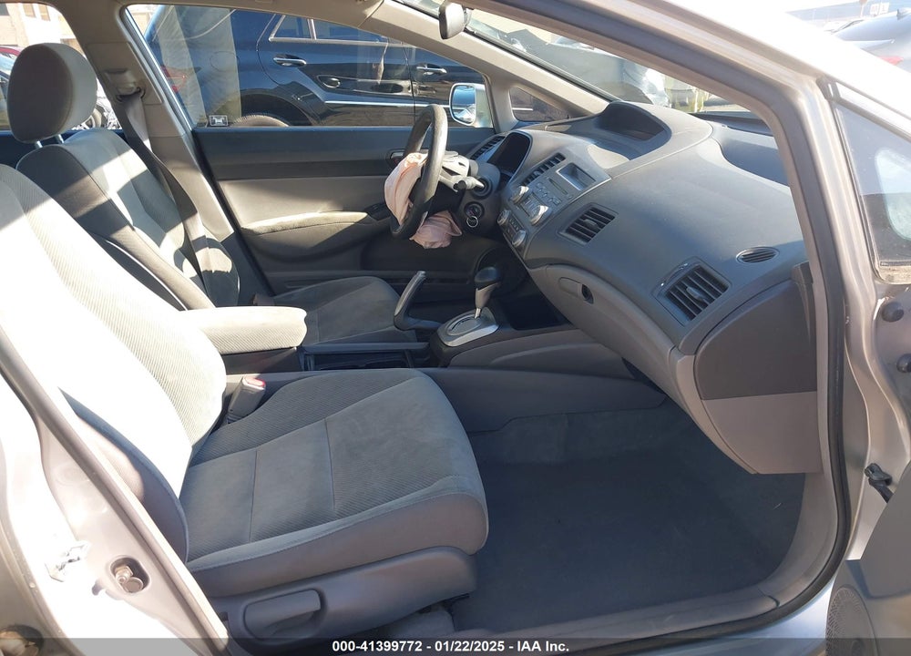 2010 HONDA CIVIC LX VIN: 2HGFA1F51AH319633