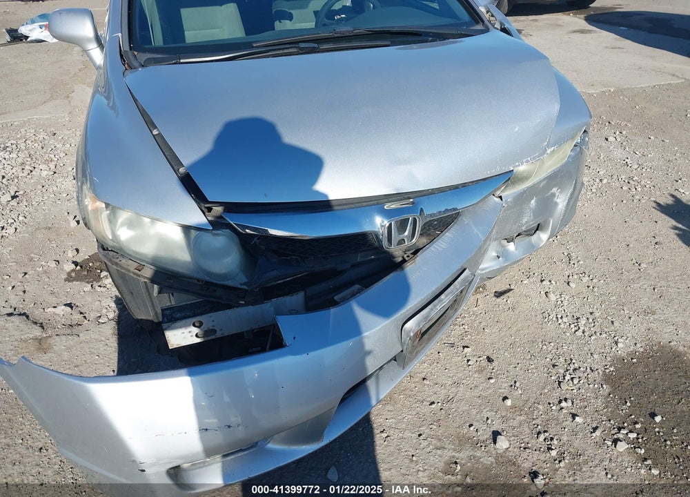 2010 HONDA CIVIC LX VIN: 2HGFA1F51AH319633