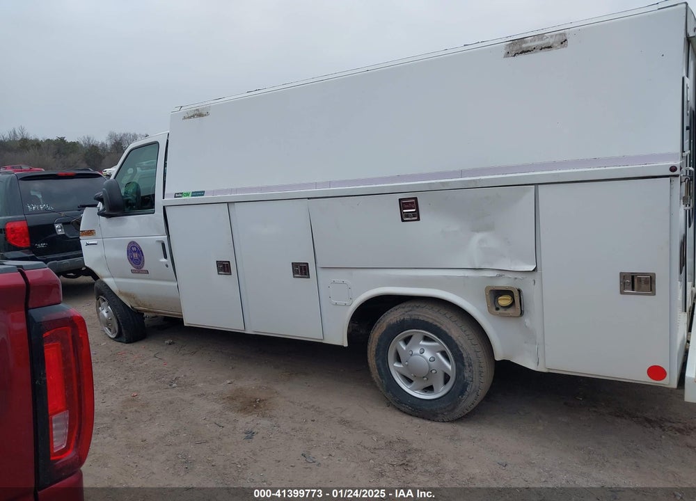 2013 FORD E-350 CUTAWAY VIN: 1FDWE3FL4DDA16324