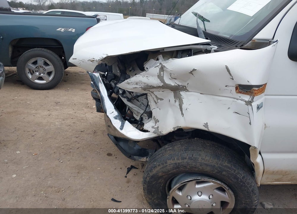 2013 FORD E-350 CUTAWAY VIN: 1FDWE3FL4DDA16324