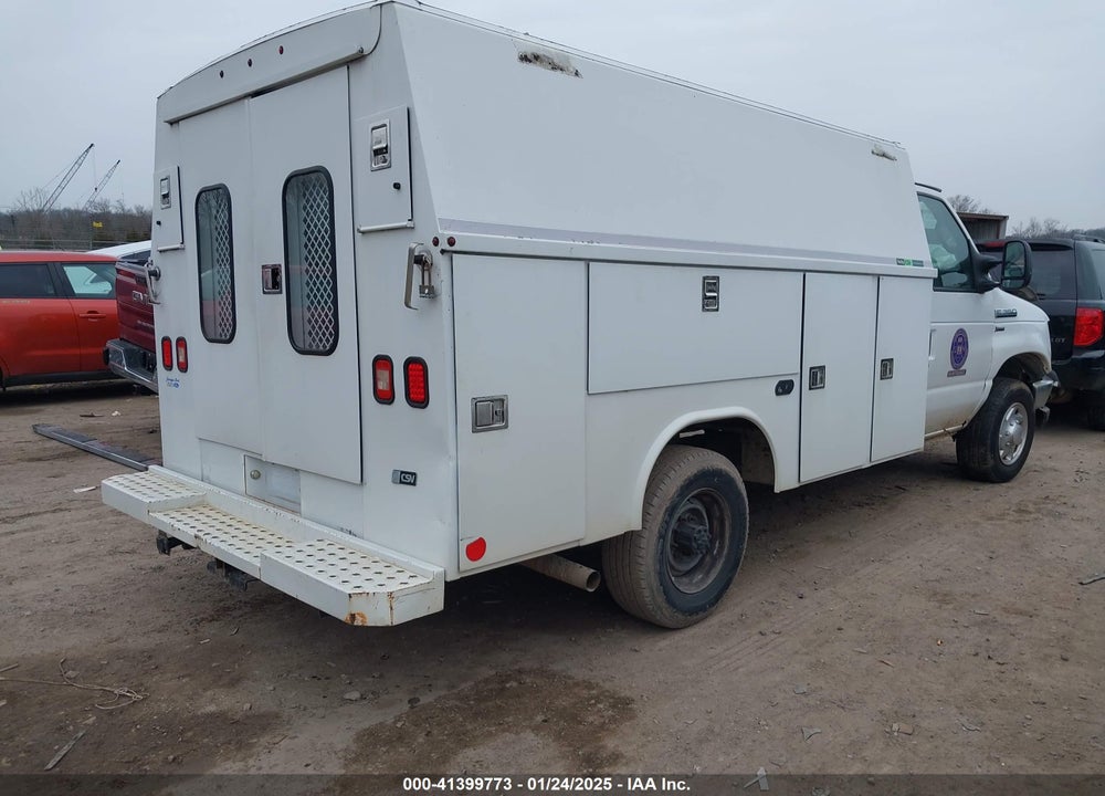 2013 FORD E-350 CUTAWAY VIN: 1FDWE3FL4DDA16324