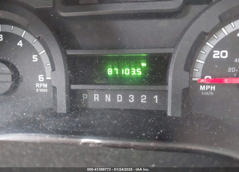 2013 FORD E-350 CUTAWAY VIN: 1FDWE3FL4DDA16324