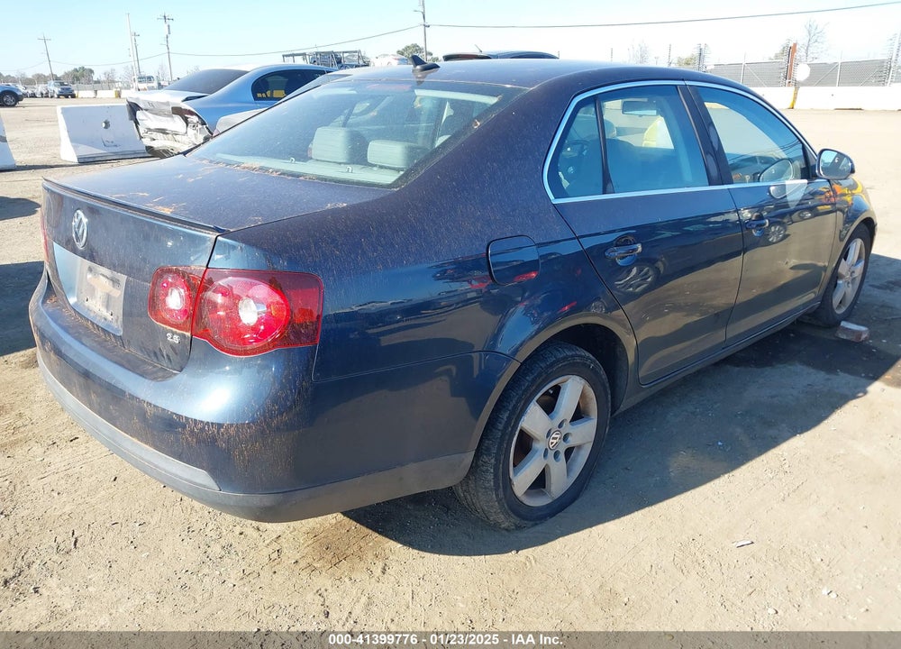 2008 VOLKSWAGEN JETTA VIN: 3VWRZ71K38M035479