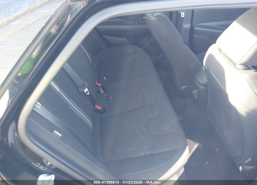 2024 HYUNDAI ELANTRA VIN: KMHLM4DG5RU644806